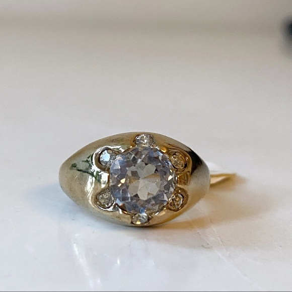 Sold - Picture 10 of 12